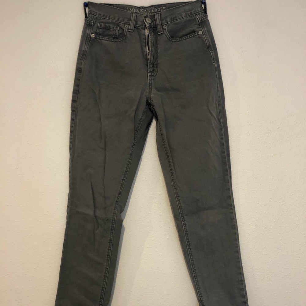 *reposh* American Eagle mom jeans!!